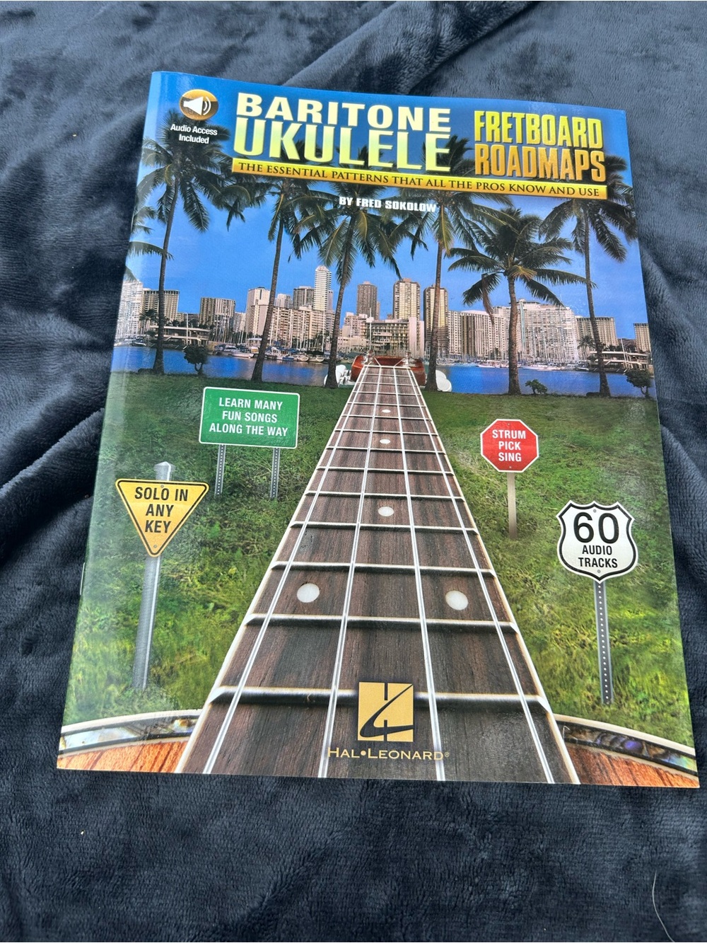 Hal Leonard Fretboard Roadmaps Baritone Ukulele Book Fred Sokolow Audio